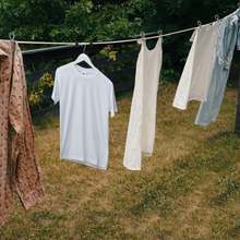 Lade das Bild in den Galerie-Viewer, Camping Wäscheleine