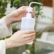 Lade das Bild in den Galerie-Viewer, HGL | Gießflasche