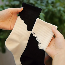 Lade das Bild in den Galerie-Viewer, Mountain Socken | 4 Paar