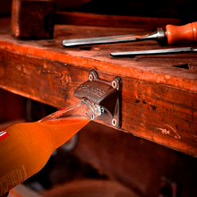 Lade das Bild in den Galerie-Viewer, Wand-Flaschenöffner