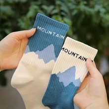 Lade das Bild in den Galerie-Viewer, Mountain Socken | 4 Paar
