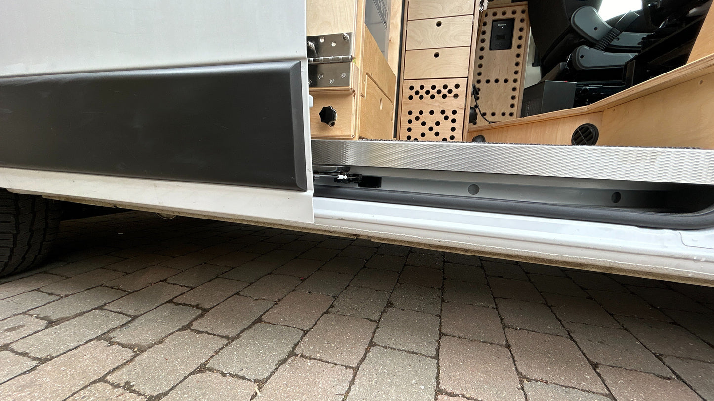Fiat Ducato Türstopper für 50% Türöffnung fixiert